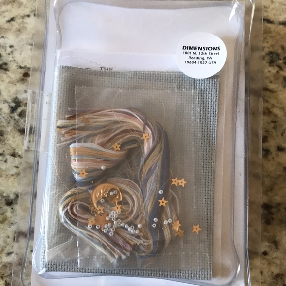 The Gold Collection Petites Twilight Angel Cross Stitch Embroidery Kit 1996 - Picture 4 of 5